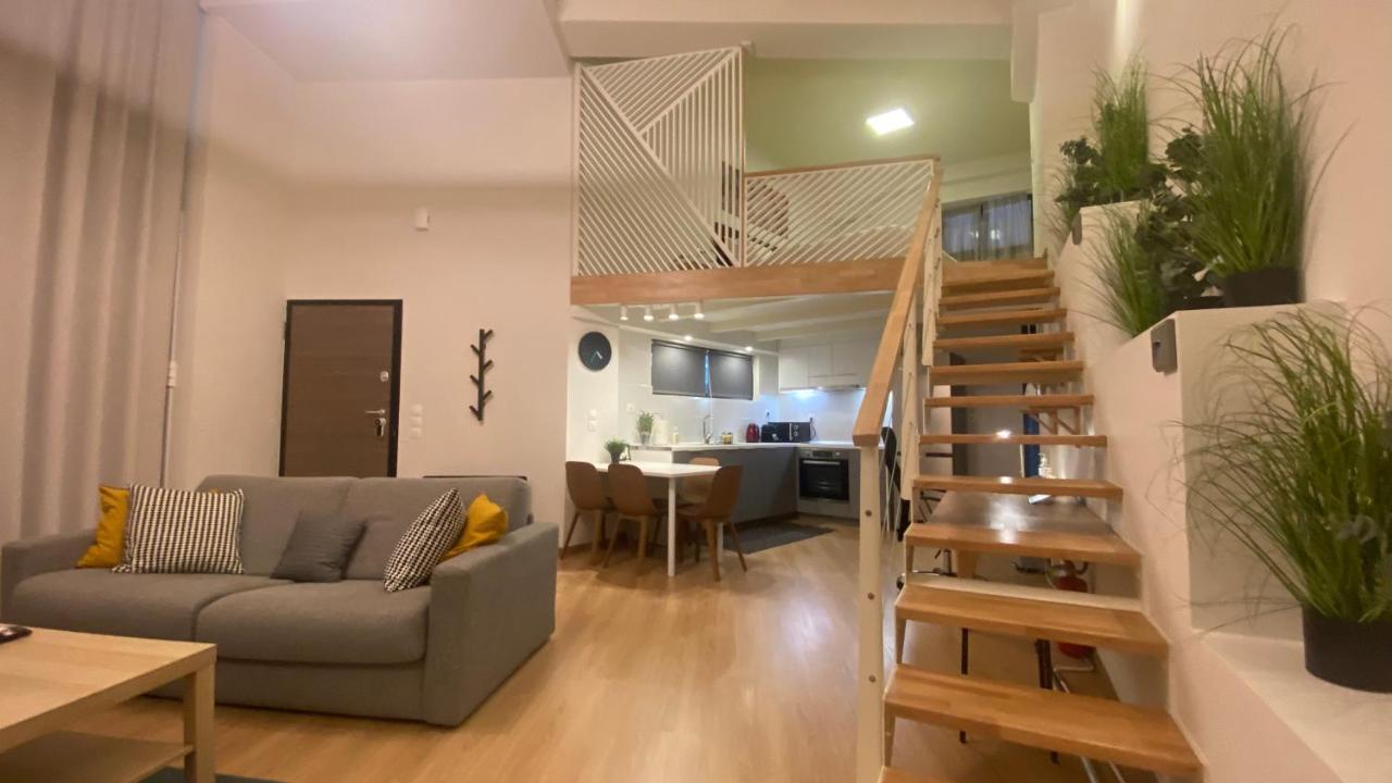 City Center Ground Loft - Ioannina Bagian luar foto