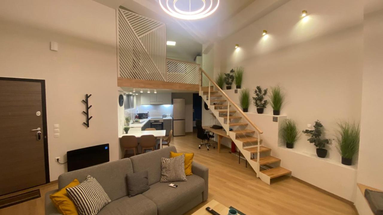 City Center Ground Loft - Ioannina Bagian luar foto